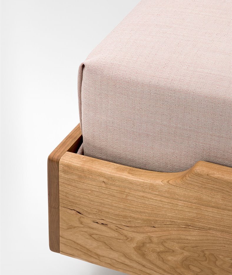 Designbed EcliarPetite BedHabits 1200x1500 2